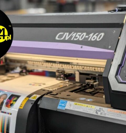 Ploter wielkoformatowy Mutoh CJV150-160 podczas druku – Plotery24.pl